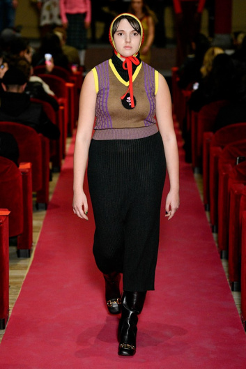 Fotoservizio/FW 22-23/WOMEN/SFILATA/CORMIO/DP2/12