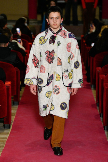 Fotoservizio/FW 22-23/WOMEN/SFILATA/CORMIO/DP2/22