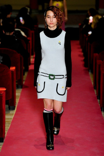 Fotoservizio/FW 22-23/WOMEN/SFILATA/CORMIO/DP2/37