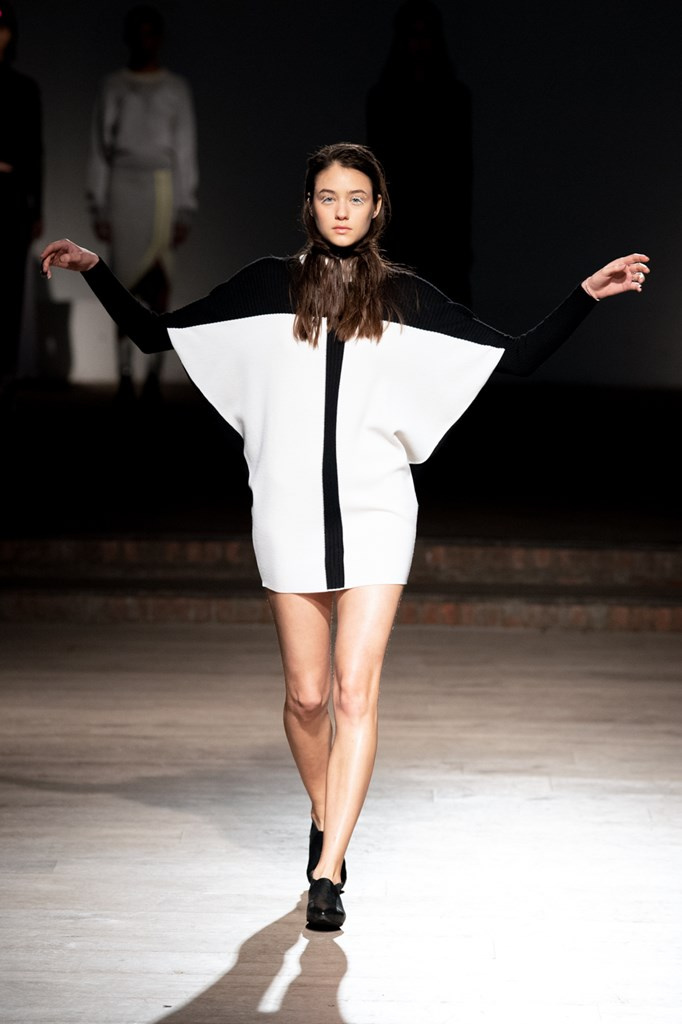 Fotoservizio/FW 22-23/WOMEN/SFILATA/FRANCESCA LIBERATORE/DP2/7