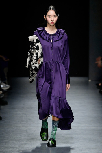 Fotoservizio/FW 22-23/WOMEN/SFILATA/ALEXANDRA MOURA/DP2/5