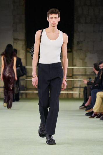 Fotoservizio/FW 22-23/WOMEN/SFILATA/BOTTEGA VENETA/DP2/14