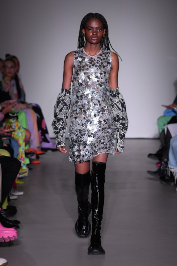 Fotoservizio/FW 22-23/WOMEN/SFILATA/MSGM/DP2/9