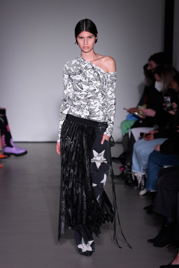 Fotoservizio/FW 22-23/WOMEN/SFILATA/MSGM/DP2/20