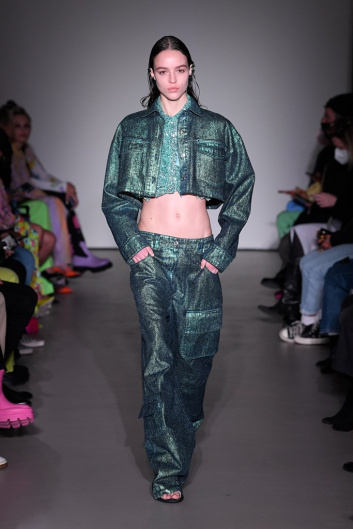 Fotoservizio/FW 22-23/WOMEN/SFILATA/MSGM/DP2/30