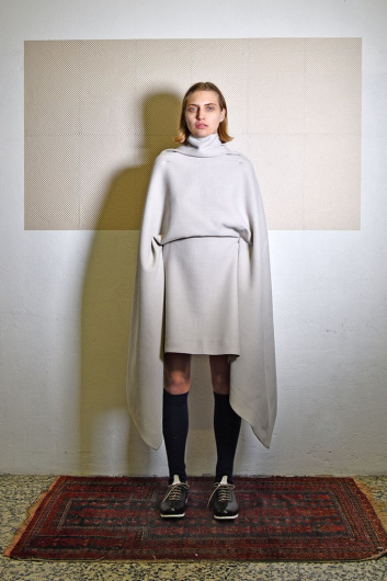 Fotoservizio/FW 22-23/WOMEN/SFILATA/FABIO QUARANTA/DP2/1
