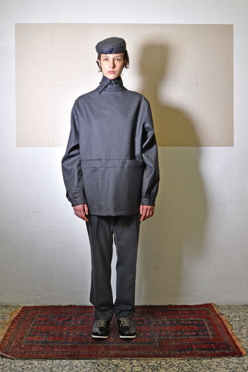Fotoservizio/FW 22-23/WOMEN/SFILATA/FABIO QUARANTA/DP2/24