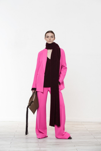 Fotoservizio/FW 22-23/WOMEN/PRESENTAZIONE/GIANLUCA CAPANNOLO/DP2/16