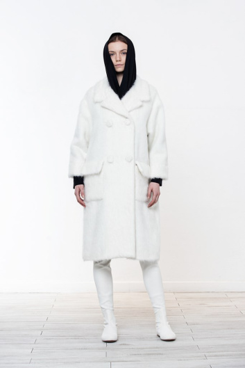 Fotoservizio/FW 22-23/WOMEN/PRESENTAZIONE/GIANLUCA CAPANNOLO/DP2/30