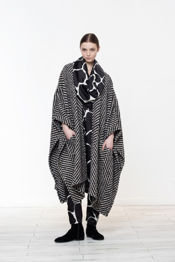 Fotoservizio/FW 22-23/WOMEN/PRESENTAZIONE/GIANLUCA CAPANNOLO/DP2/31