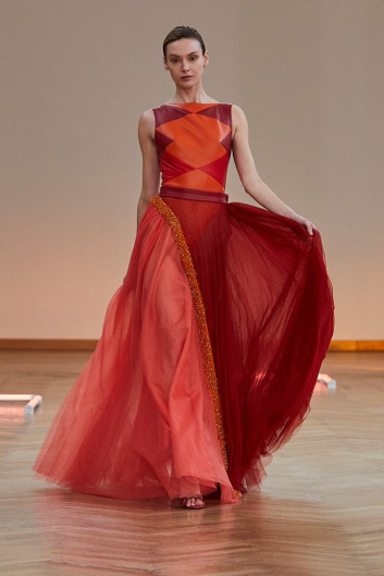 Fotoservizio/FW 22-23/WOMEN/PRESENTAZIONE/RAMZEN/DP2/0