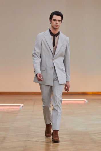 Fotoservizio/FW 22-23/WOMEN/PRESENTAZIONE/RAMZEN/DP2/30