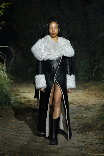 Fotoservizio/FW 22-23/WOMEN/SFILATA/MARNI/DP2/17