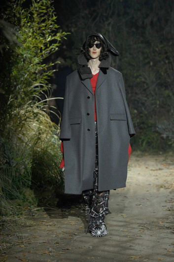 Fotoservizio/FW 22-23/WOMEN/SFILATA/MARNI/DP2/22