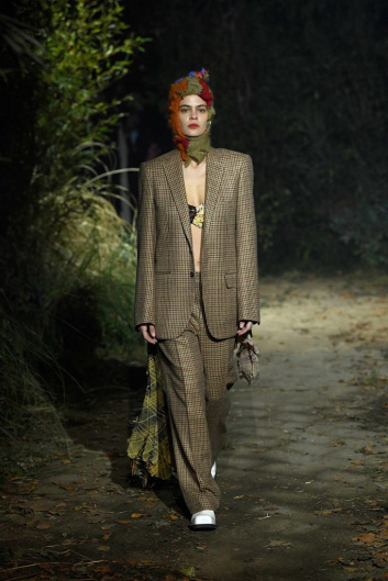 Fotoservizio/FW 22-23/WOMEN/SFILATA/MARNI/DP2/37