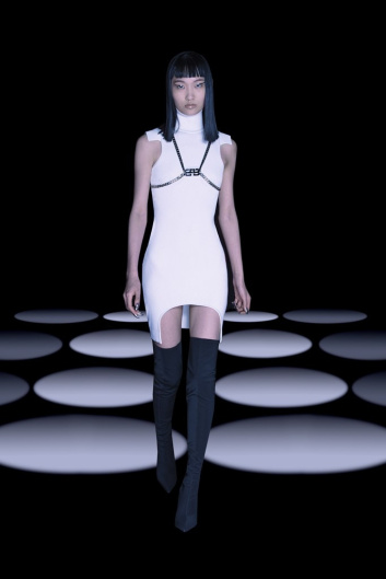 Fotoservizio/FW 22-23/WOMEN/SFILATA/BYBLOS/DP2/20