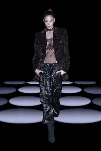 Fotoservizio/FW 22-23/WOMEN/SFILATA/BYBLOS/DP2/23