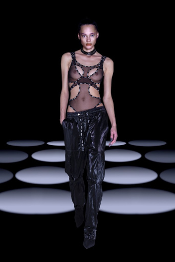 Fotoservizio/FW 22-23/WOMEN/SFILATA/BYBLOS/DP2/24