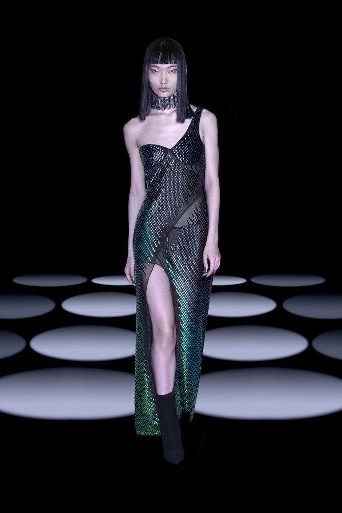 Fotoservizio/FW 22-23/WOMEN/SFILATA/BYBLOS/DP2/31