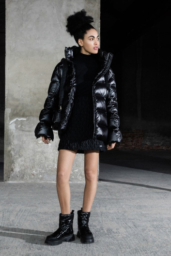 Fotoservizio/FW 22-23/WOMEN/PRESENTAZIONE/HOGAN/DP2/2