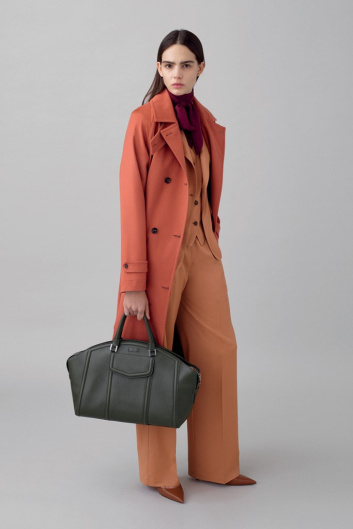 Fotoservizio/FW 22-23/WOMEN/PRESENTAZIONE/KITON/DP2/7