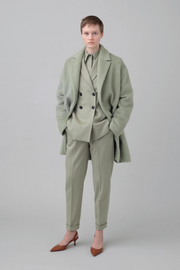 Fotoservizio/FW 22-23/WOMEN/PRESENTAZIONE/KITON/DP2/2