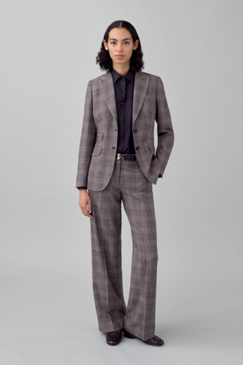 Fotoservizio/FW 22-23/WOMEN/PRESENTAZIONE/KITON/DP2/15