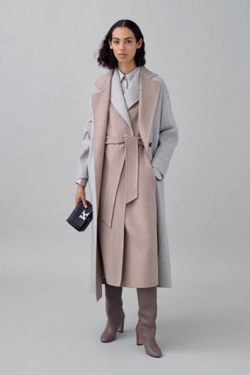 Fotoservizio/FW 22-23/WOMEN/PRESENTAZIONE/KITON/DP2/24