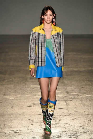 Fotoservizio/SS 2016/WOMEN/AU JOUR LE JOUR/DP1/0