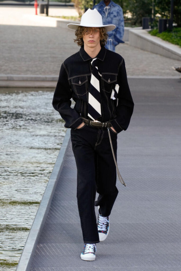 Fotoservizio/SS 2023/MEN/SFILATA/MSGM/DP2/2