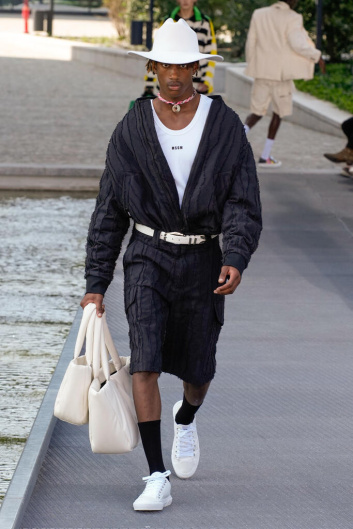 Fotoservizio/SS 2023/MEN/SFILATA/MSGM/DP2/1