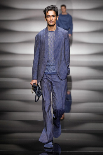 Fotoservizio/SS 2023/MEN/SFILATA/EMPORIO ARMANI/DP2/0