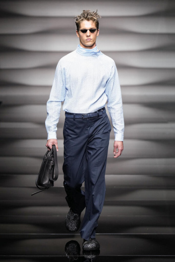 Fotoservizio/SS 2023/MEN/SFILATA/EMPORIO ARMANI/DP2/0