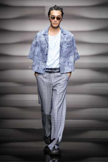Fotoservizio/SS 2023/MEN/SFILATA/EMPORIO ARMANI/DP2/3