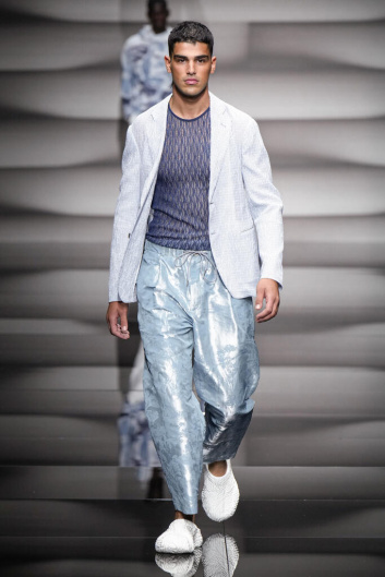 Fotoservizio/SS 2023/MEN/SFILATA/EMPORIO ARMANI/DP2/5