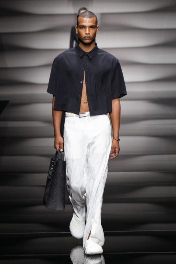 Fotoservizio/SS 2023/MEN/SFILATA/EMPORIO ARMANI/DP2/5