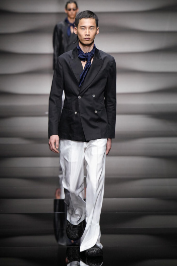 Fotoservizio/SS 2023/MEN/SFILATA/EMPORIO ARMANI/DP2/6
