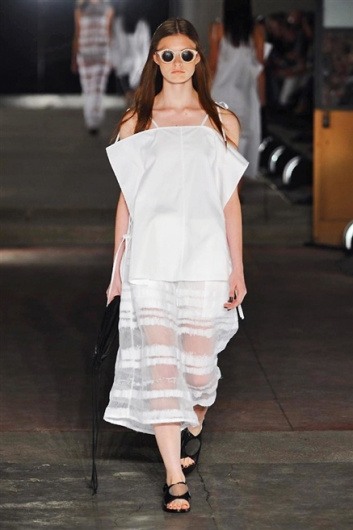 Fotoservizio/SS 2016/WOMEN/DAMIR DOMA/DP1/7