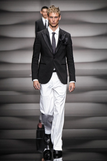 Fotoservizio/SS 2023/MEN/SFILATA/EMPORIO ARMANI/DP2/9