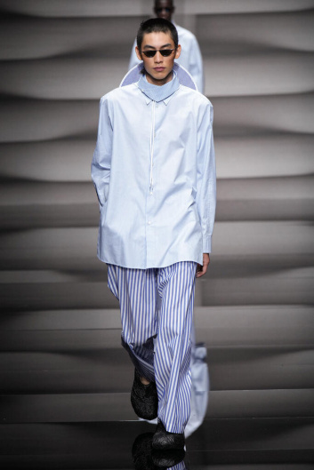 Fotoservizio/SS 2023/MEN/SFILATA/EMPORIO ARMANI/DP2/30