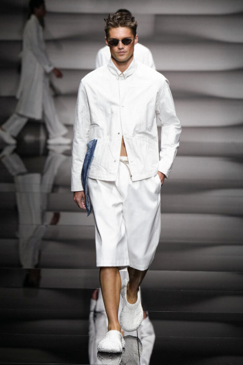 Fotoservizio/SS 2023/MEN/SFILATA/EMPORIO ARMANI/DP2/9