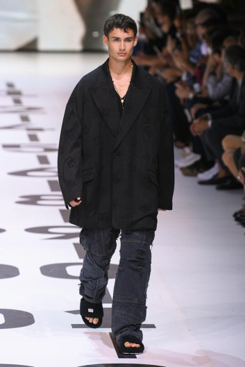 Fotoservizio/SS 2023/MEN/SFILATA/DOLCE & GABBANA/DP2/6