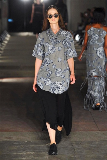 Fotoservizio/SS 2016/WOMEN/DAMIR DOMA/DP1/16