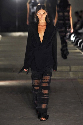 Fotoservizio/SS 2016/WOMEN/DAMIR DOMA/DP1/21