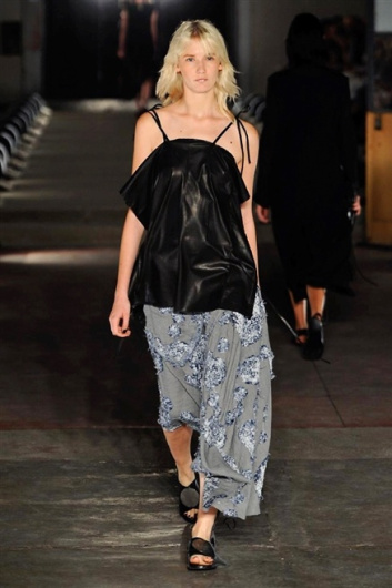 Fotoservizio/SS 2016/WOMEN/DAMIR DOMA/DP1/27