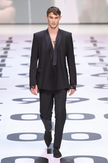 Fotoservizio/SS 2023/MEN/SFILATA/DOLCE & GABBANA/DP2/10