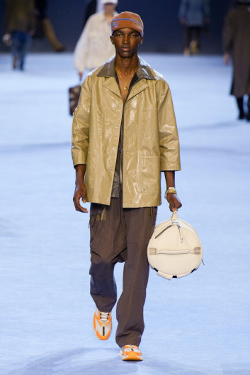 Fotoservizio/SS 2023/MEN/SFILATA/FENDI/DP2/2