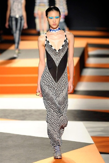 Fotoservizio/SS 2016/WOMEN/MISSONI/DP1/3