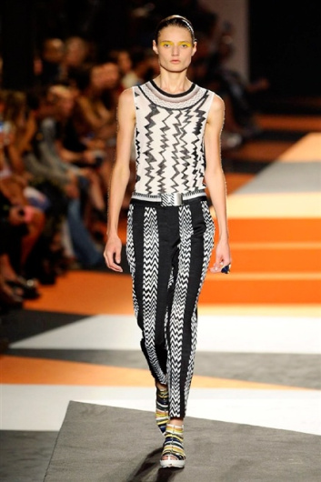 Fotoservizio/SS 2016/WOMEN/MISSONI/DP1/4