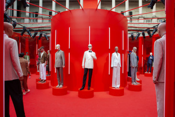 Fotoservizio/SS 2023/MEN/PRESENTAZIONE/KITON/DP2/8